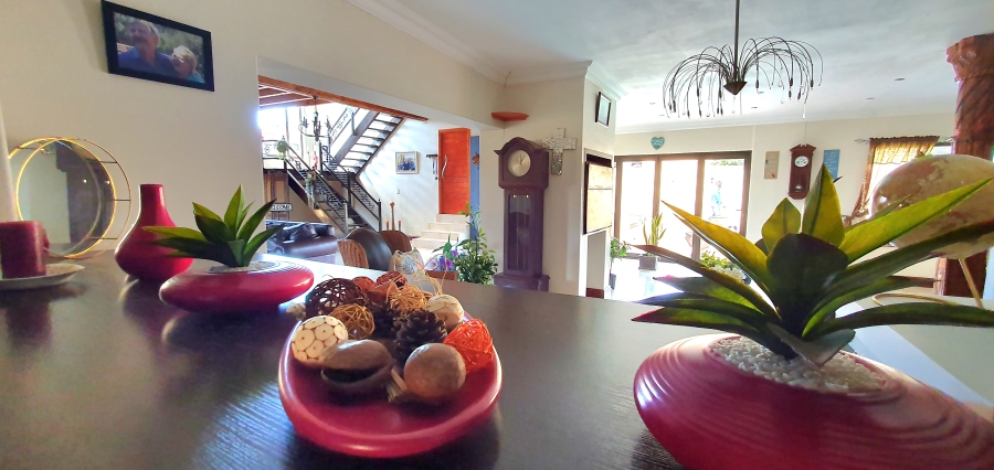 4 Bedroom Property for Sale in Strelitzia Park Eastern Cape